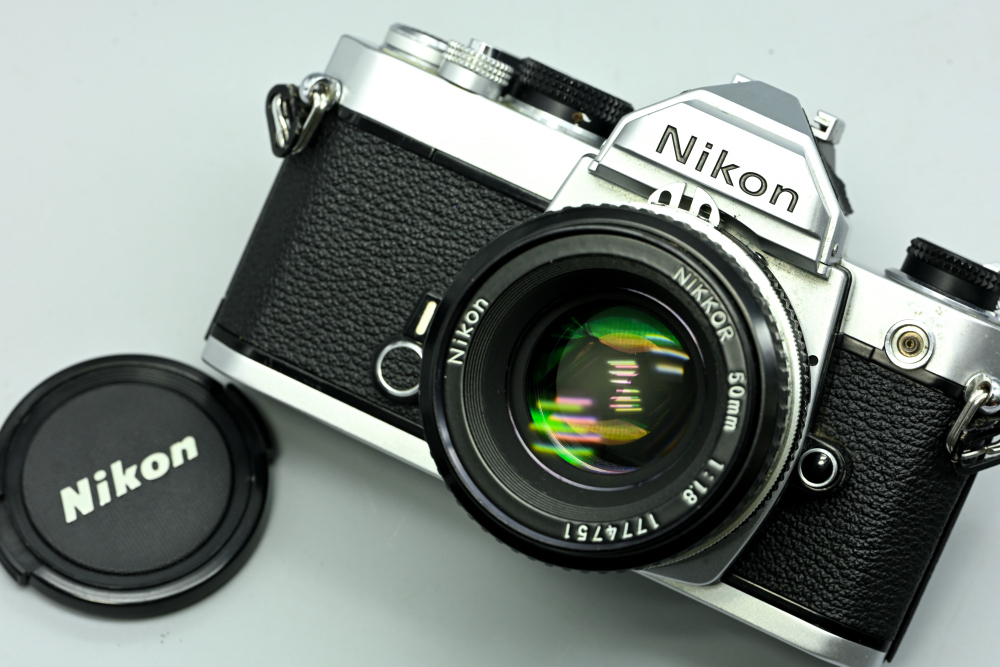 閑古鳥 カメラ 【 NIKON FM / NIKKOR 50ｍｍ 1：1.8 】 ニコン / ニッコール / レンズ