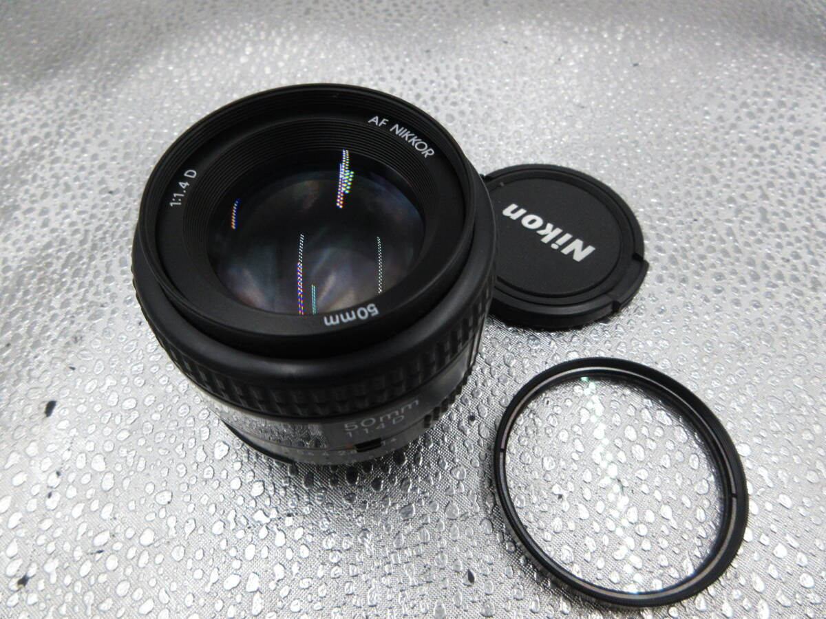 極美品　AF NIKKOR 50mm f1.4D レンズ