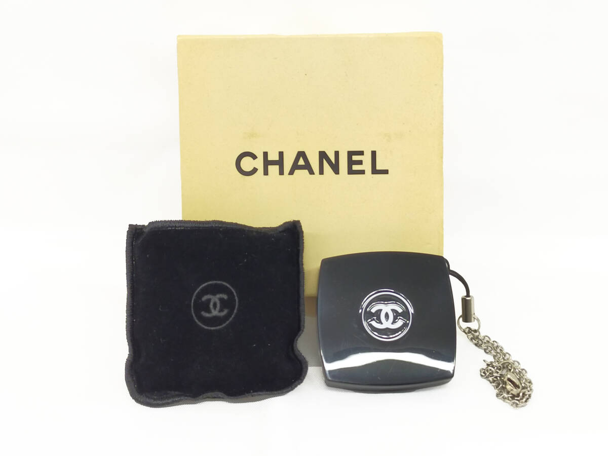 T● CHANEL シャネル コンパクト ミニ ミラー チャーム ストラップ ココマーク ブラック ノベルティ レディース 
