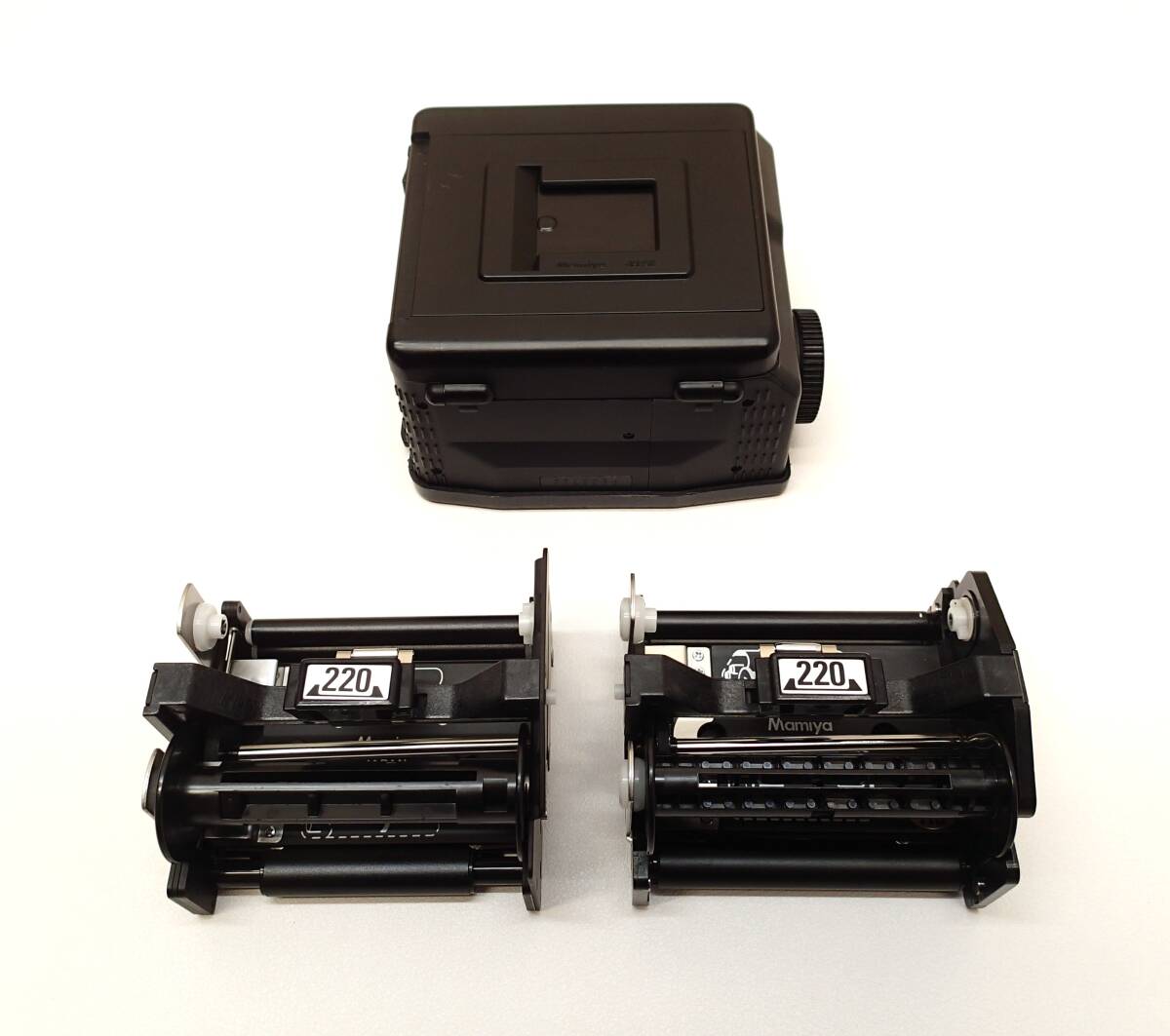 J675A MAMIYA マミヤ　ロールフィルムホルダー フィルムバック 220　SUPER PRO　645用　 現状品 動作未確認の為ジャンク品