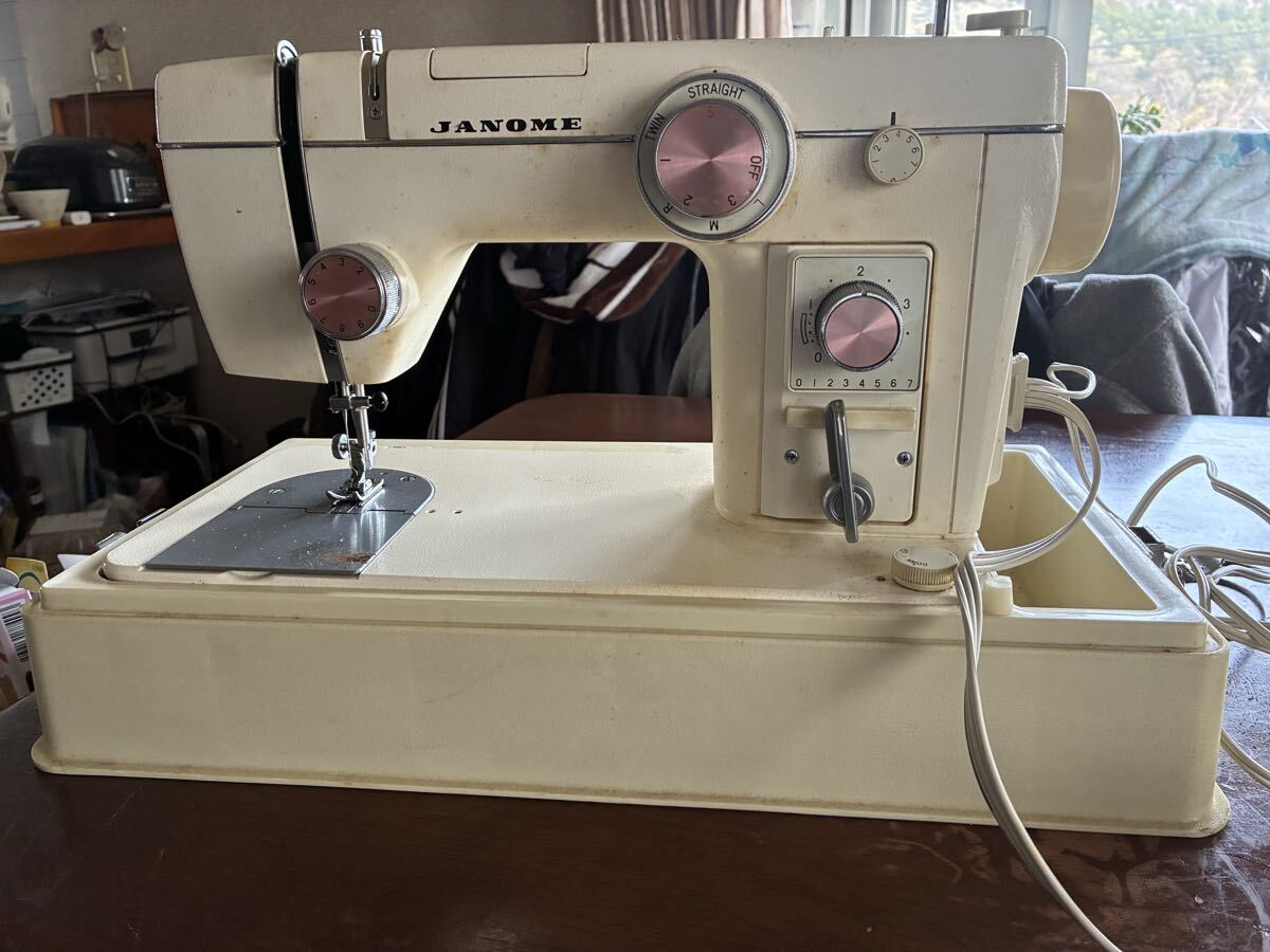 ジャノメミシン　MODEL 802 昭和レトロ