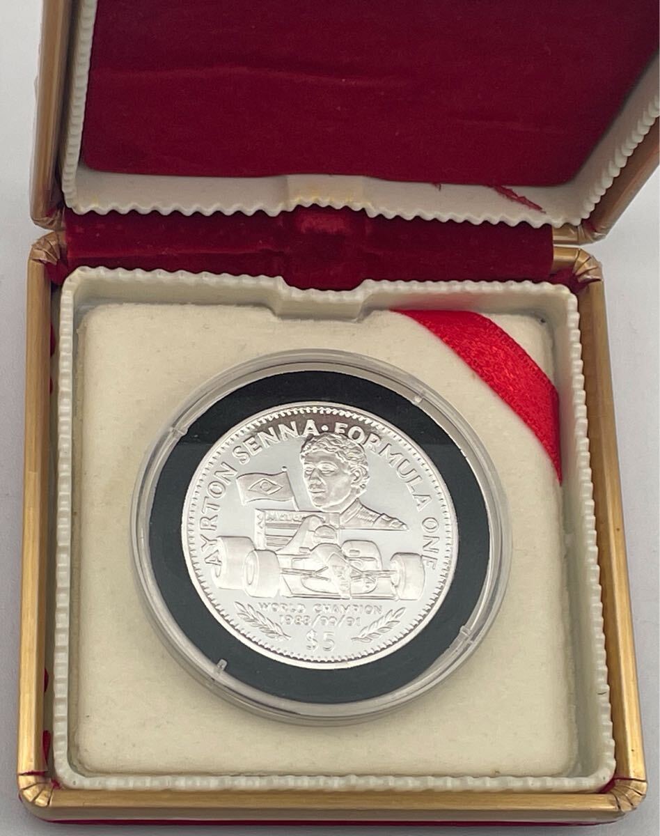 FS4494A199 リベリア 1992 5ドル アイルトン・セナ AYRTON SENNA 純銀 銀貨 メダル コイン 古銭 硬貨 ケース入り 重さ約15.71g 現状品