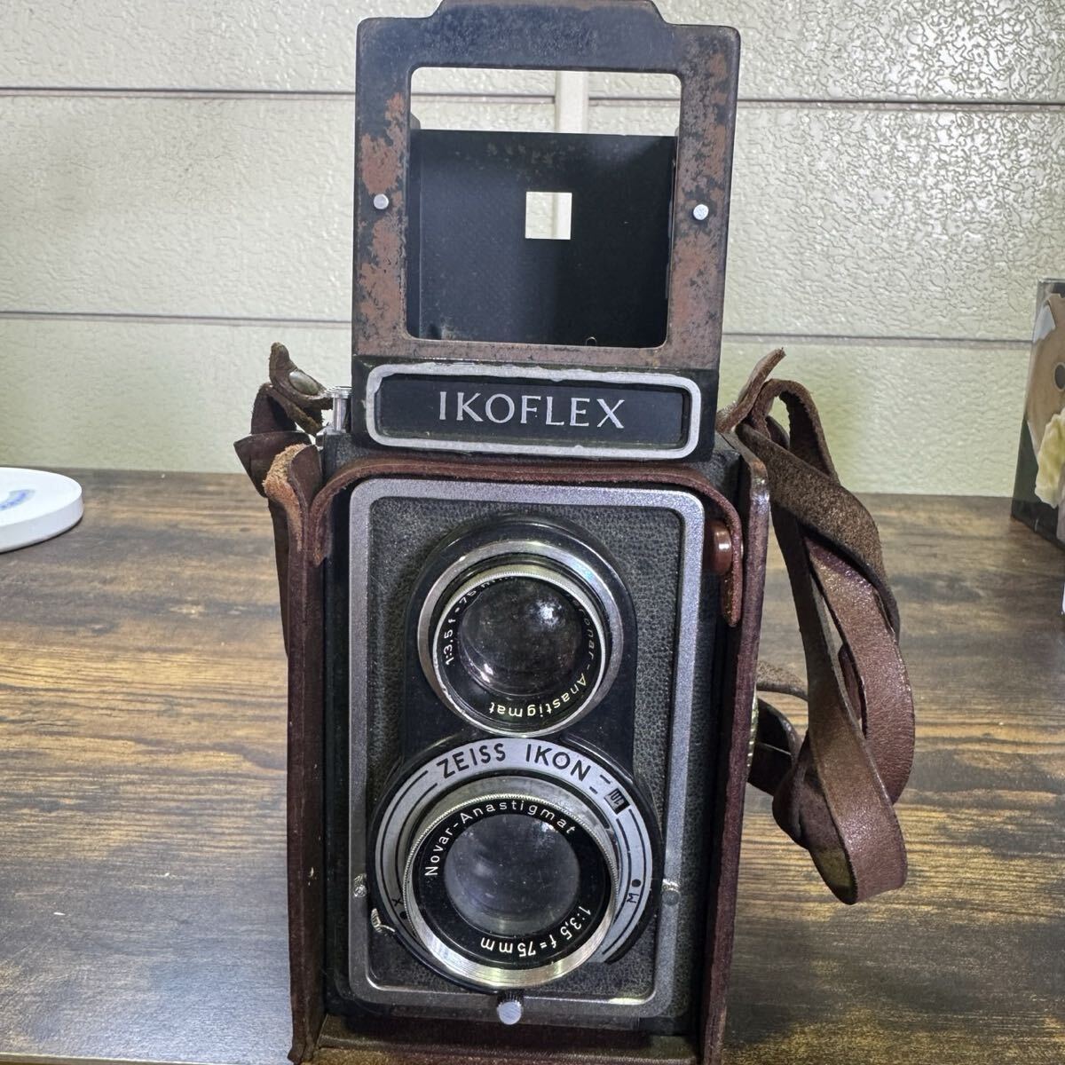 ga249 Zeiss Ikon IKOFLEX Ia 二眼レフ フィルムカメラ Novar-Anastigmat 75mm F3.5 イコフレックス ツァイス イコン　現状品