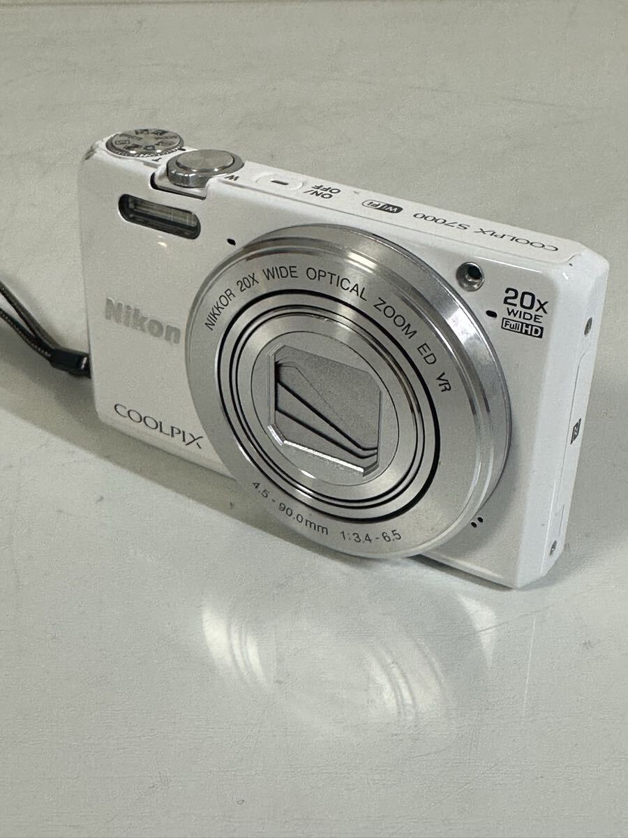Nikon ニコン COOLPIX クールピクス S7000 デジタルカメラ ホワイト デジカメ コンパクトデジタルカメラ コンデジ 動作未確認