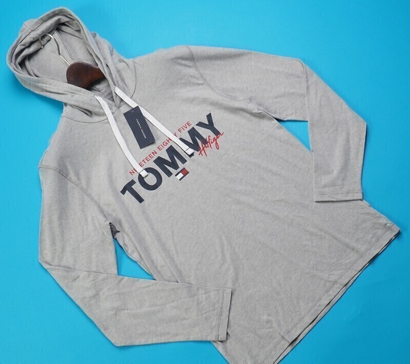 新品 TOMMY HILFIGER トミーヒルフィガー 薄手 ビッグロゴ コットン混天竺 パーカー US:M JP:L 灰 09T4002004