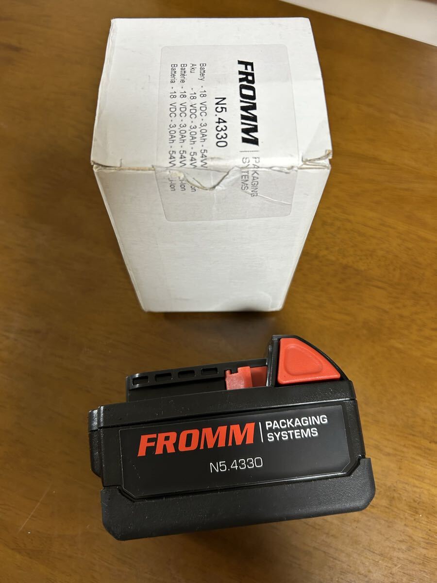 FROMN バッテリ LITHIUM-ION 18V 