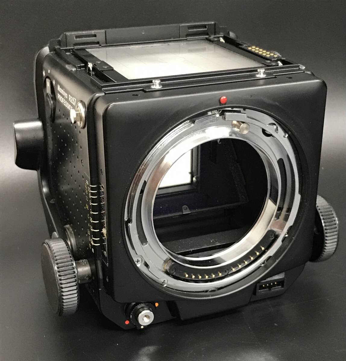 N1349 マミヤ MAMIYA RZ67 PROFESSIONAL ( シャッターが切れない為ジャンク品 ) 中判カメラ カメラ ブラック 