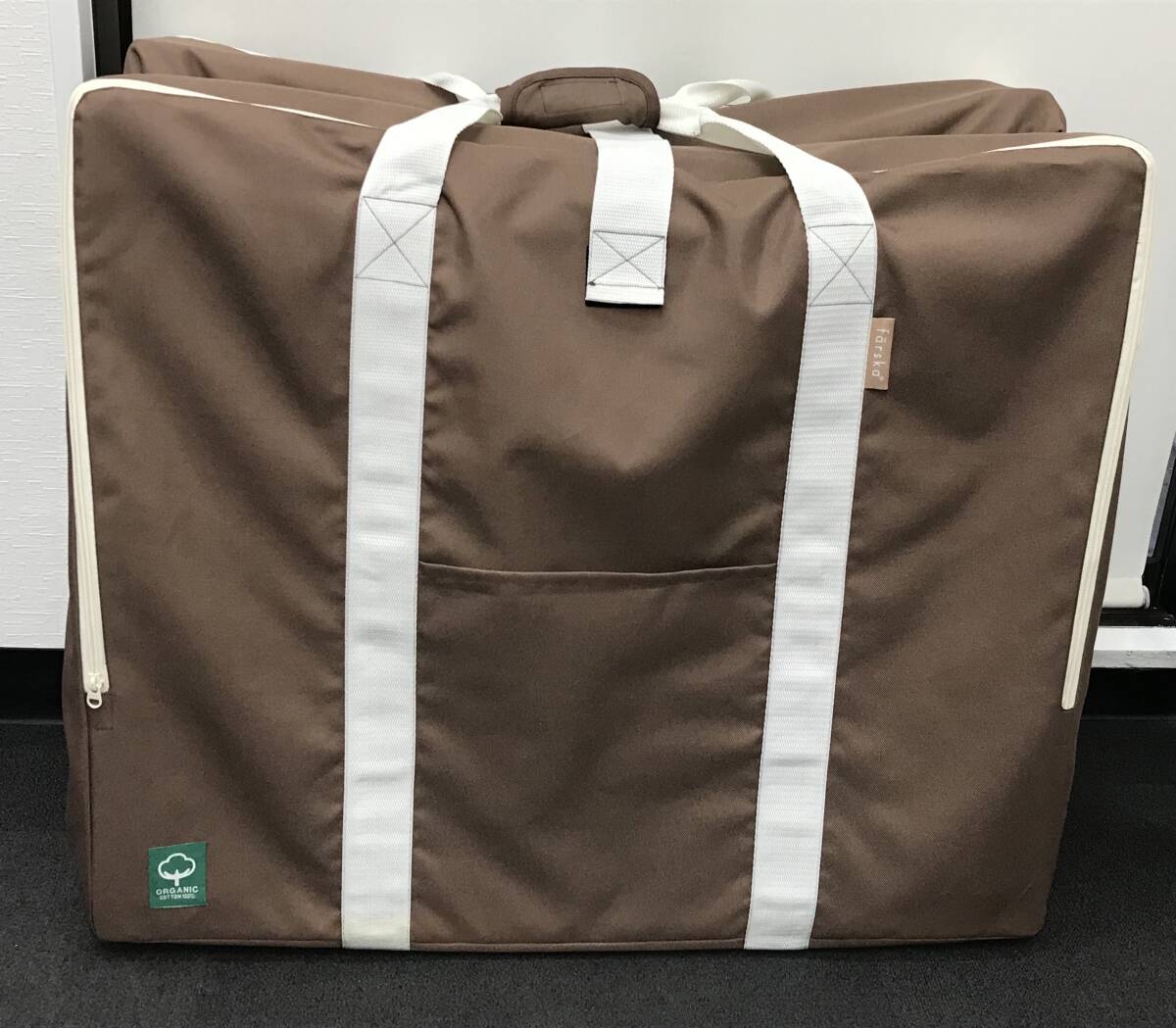 N1328 【直接お引き取り歓迎 都内】 ファルスカ farska コンパクトベッド 持ち運び ベビーベッド ブラウン ベージュ ベビー用品 