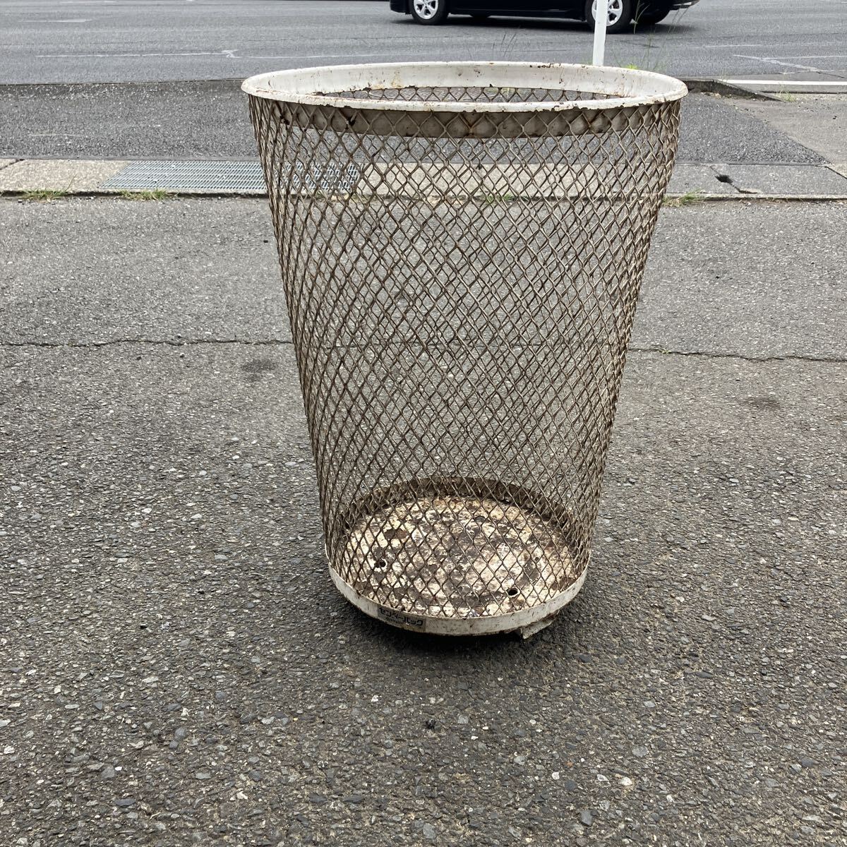 981.アミアミゴミ箱　スチール　前橋市から