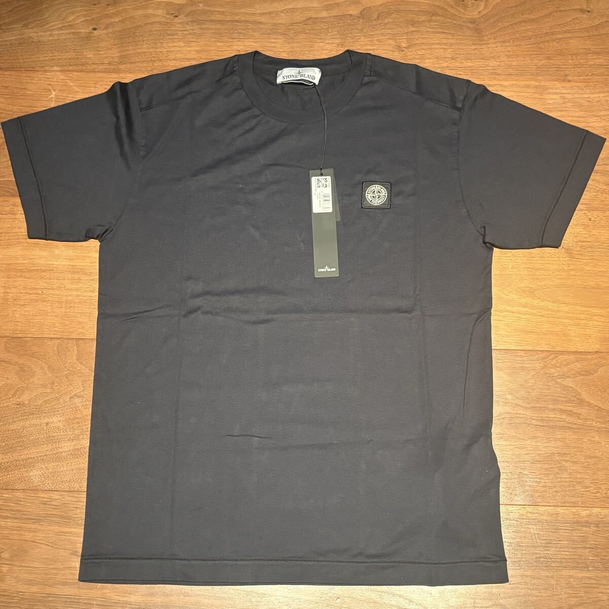 今期 新品 Stone Island ストーンアイランド Tシャツ M ネイビー