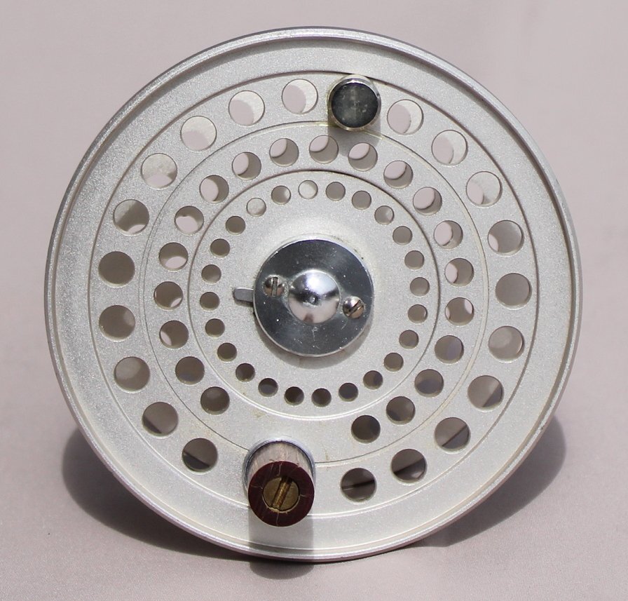 UFM 　ウエダ　カンタータ２３５０　WF6用　フライリールスプール　中古