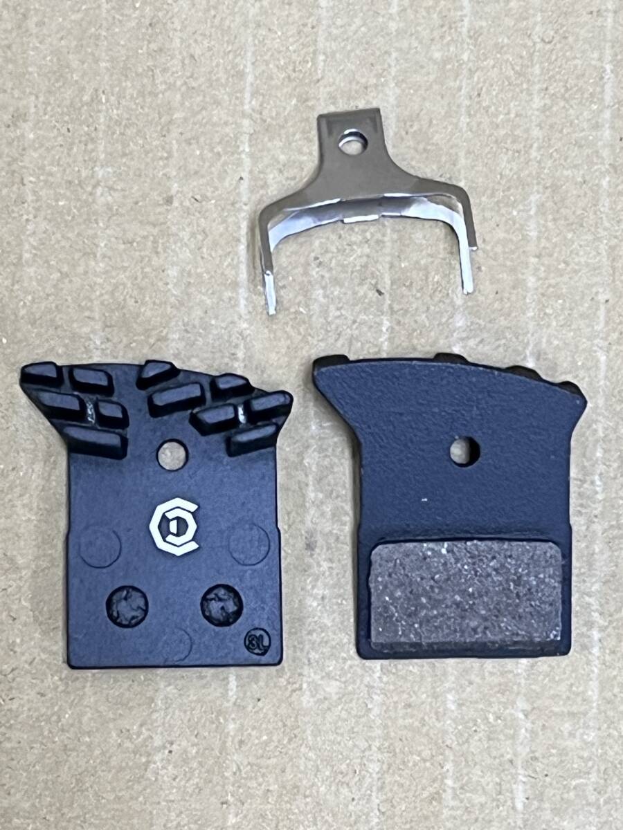 cycledesign DiscBrakePads　シマノフラットマウント対応 レジン　1セット