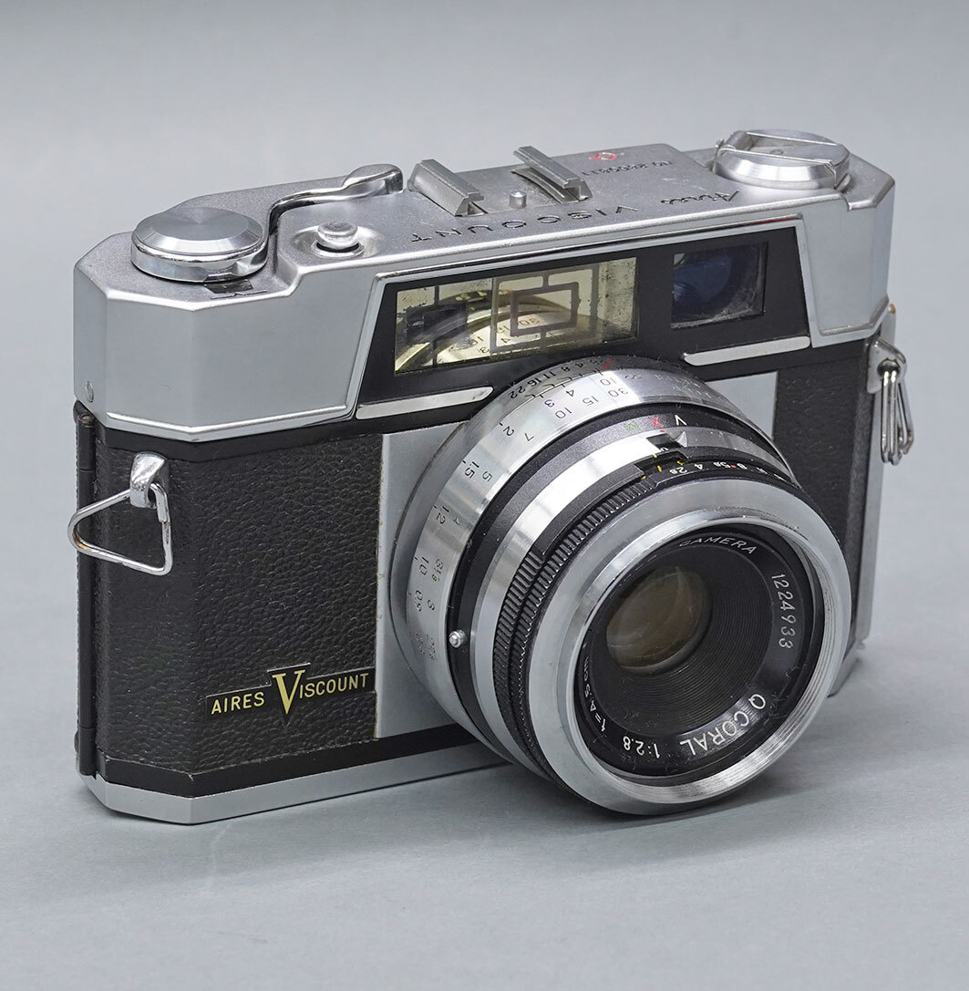 【40】Aires VISCOUNT 35mm　フィルムカメラ　Q CORAL 1:2.8A f=4.5cm　レンズ付　ジャンク