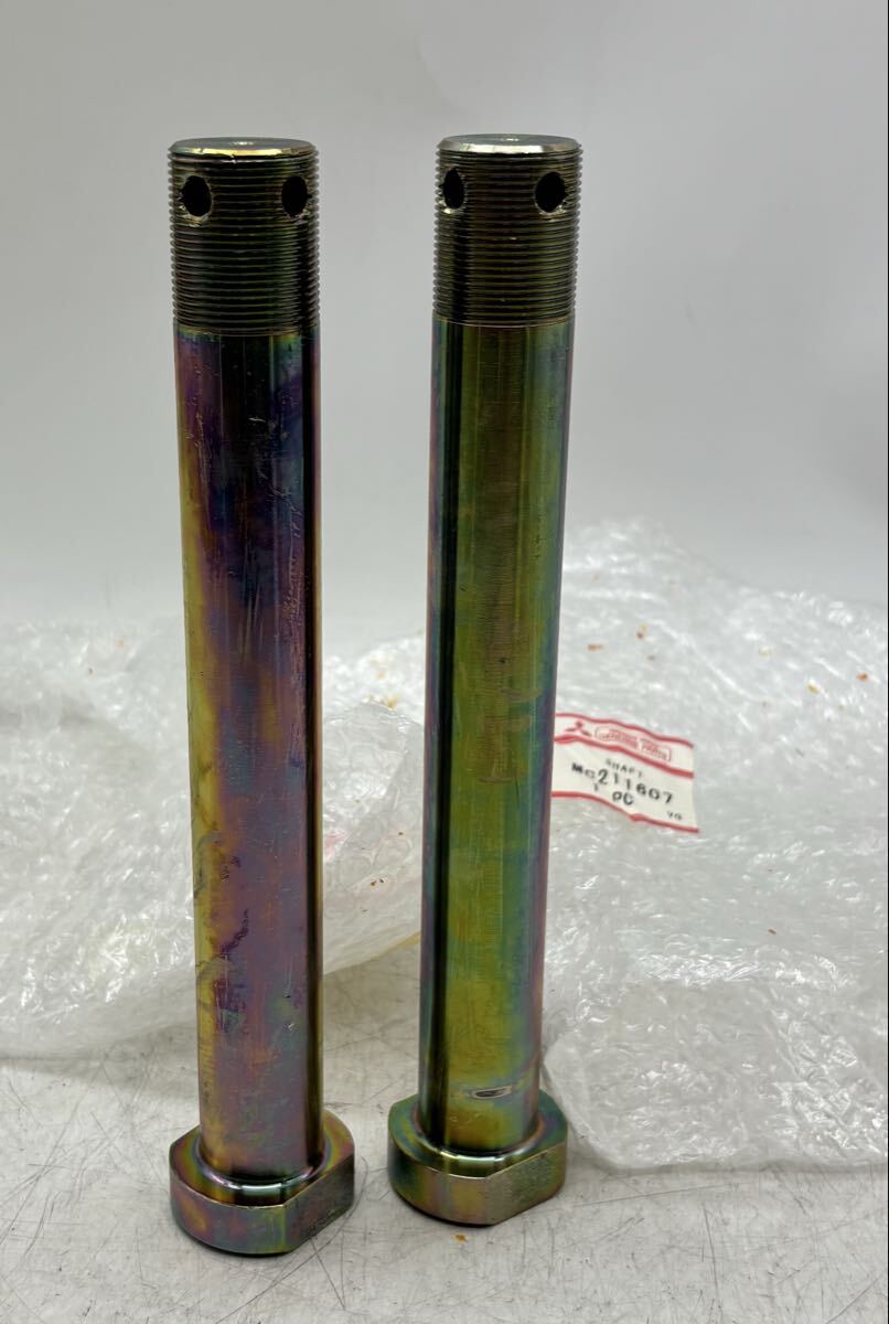 【中古】三菱 ふそう ？ 三菱 自動車 パーツ 部品 シャフト 現状品 MC211607 詳細不明 DM0423M
