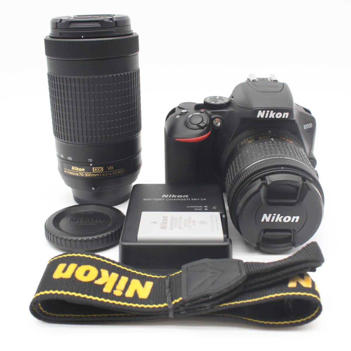 ≪並品≫ Nikon D3500 ダブルズームキット(18-55,70-300) ブラック #20260325-3600
