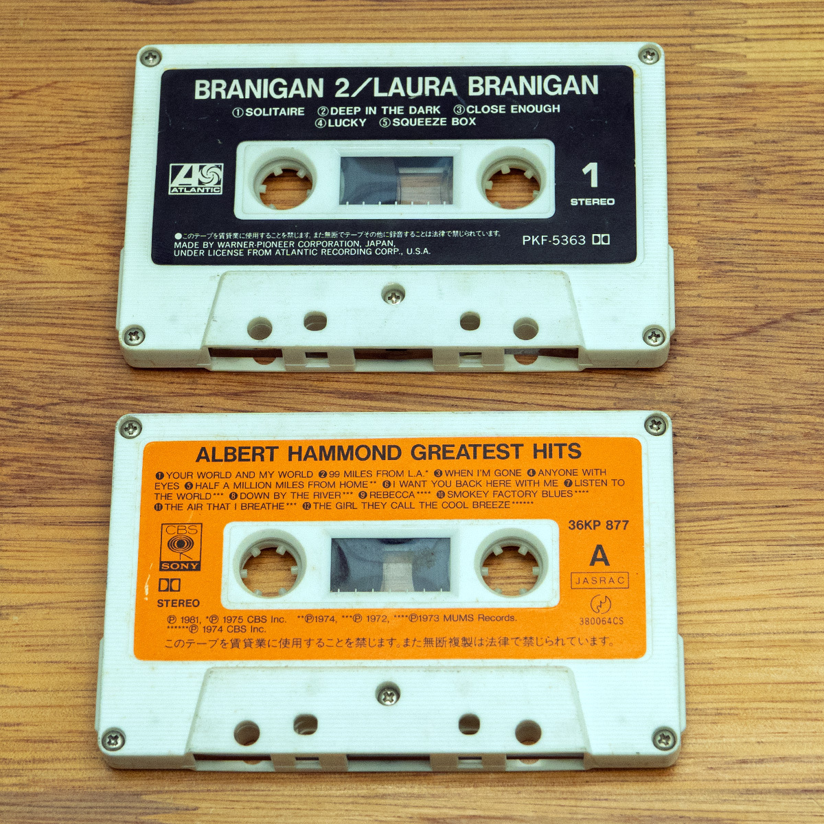  【当時物カセット2本】Laura Branigan ／Albert Hammond ★洋楽80s 希少 動作未確認 レトロ　アルバート・ハモンド　ローラ ブラニガン