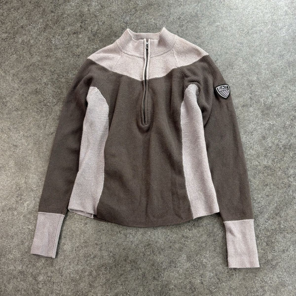 EA7 EMPORIO ARMANI ハーフジップ ニット セーター プルオーバー デザイン バイカラー ワッペン Y2K