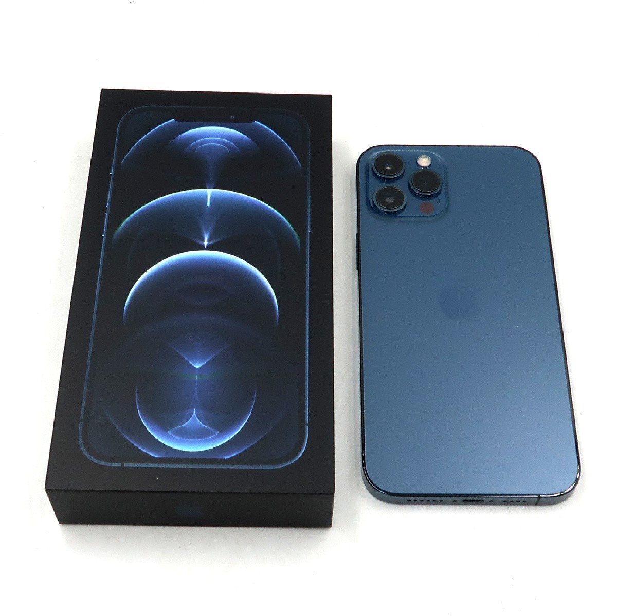 ◇【docomo/Apple】iPhone 12 Pro Max 256GB SIMロック解除済 MGD23J/A スマートフォン パシフィックブルー