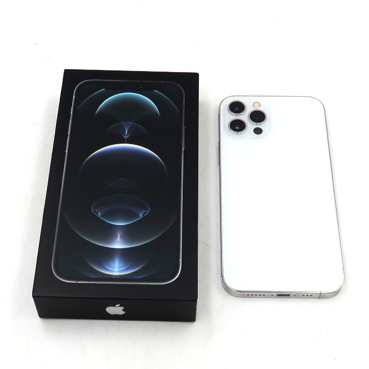 ◇【docomo/Apple】iPhone 12 Pro 128GB SIMロック解除済 MGM63J/A スマートフォン シルバー