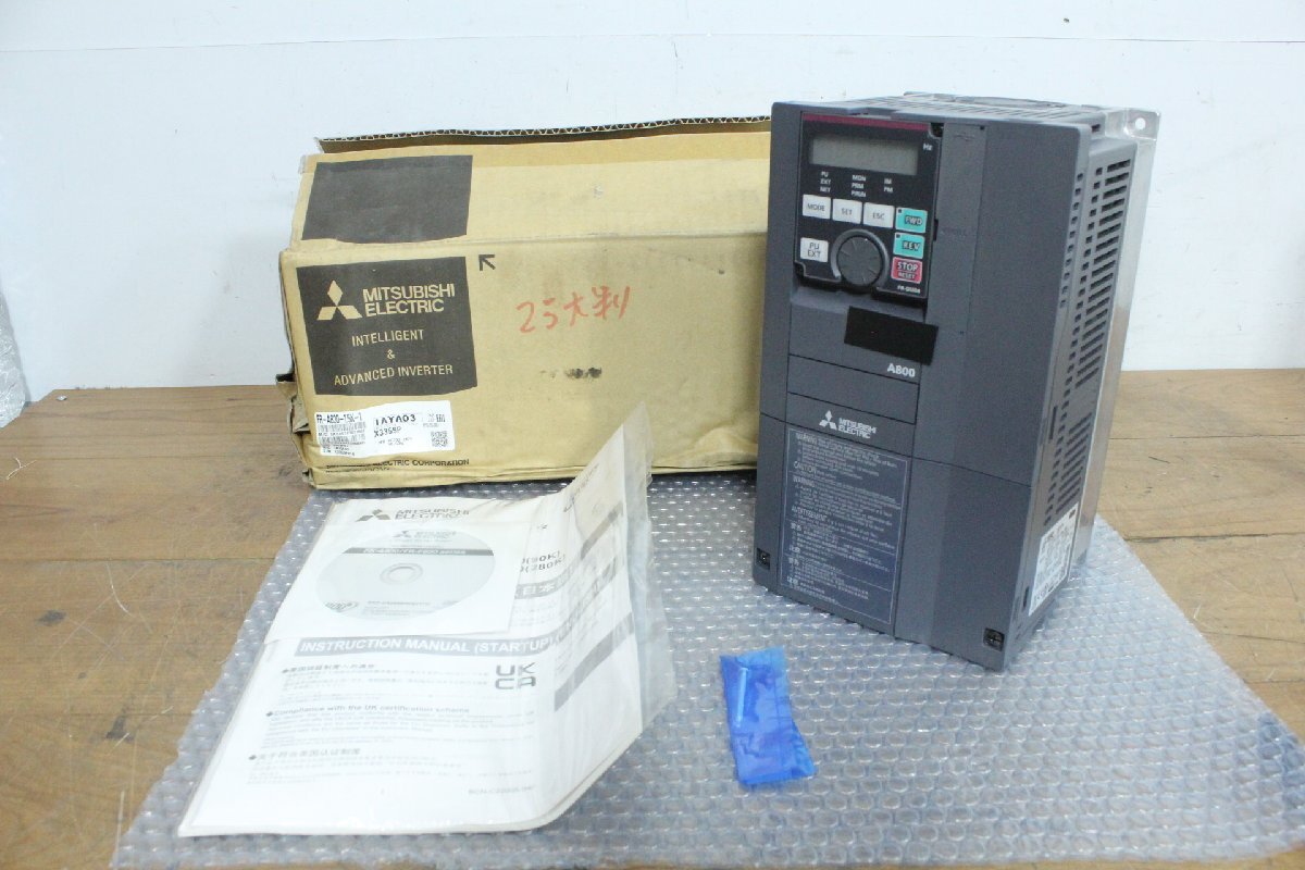 ☆【1H0414-24】 新品未使用品 MITSUBISHI 三菱 インバーター FR-A820-1.5K-1② 動作保証