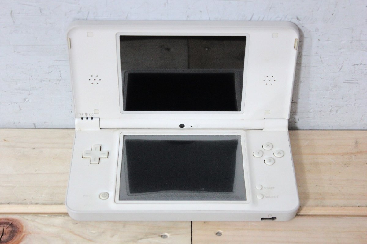 ☆【1H0414-12】 Nintendo 任天堂 NINTENDO DS i LL UTL-001 ④ ナチュラルホワイト ジャンク