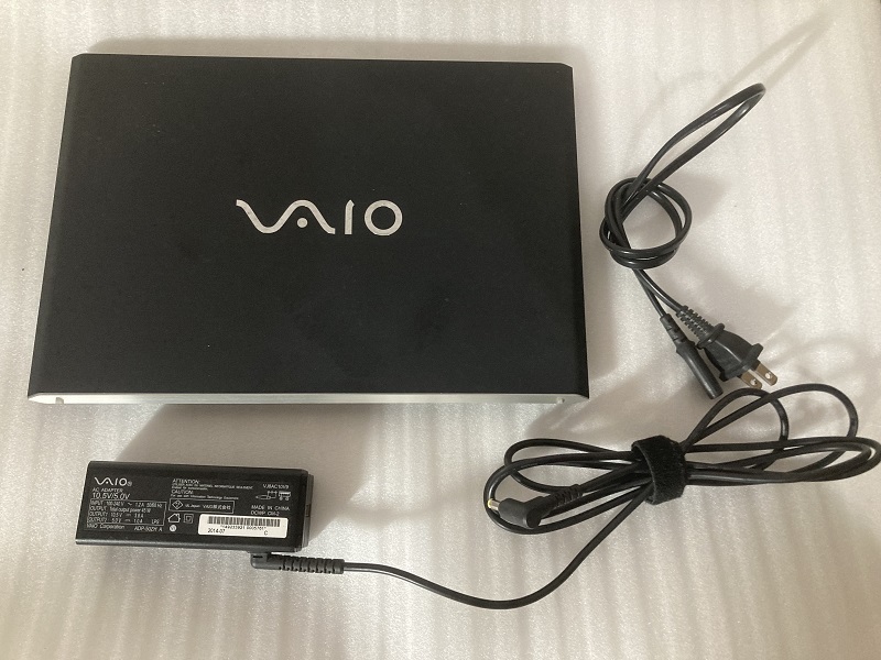 送料込 (本州内)ソニー 特注モデル 吉田カバン専用POTER鞄 VAIO PRO LCD11.6 CPU i7 メモリ 8G SSD128G オプション タッチスクリーン付。