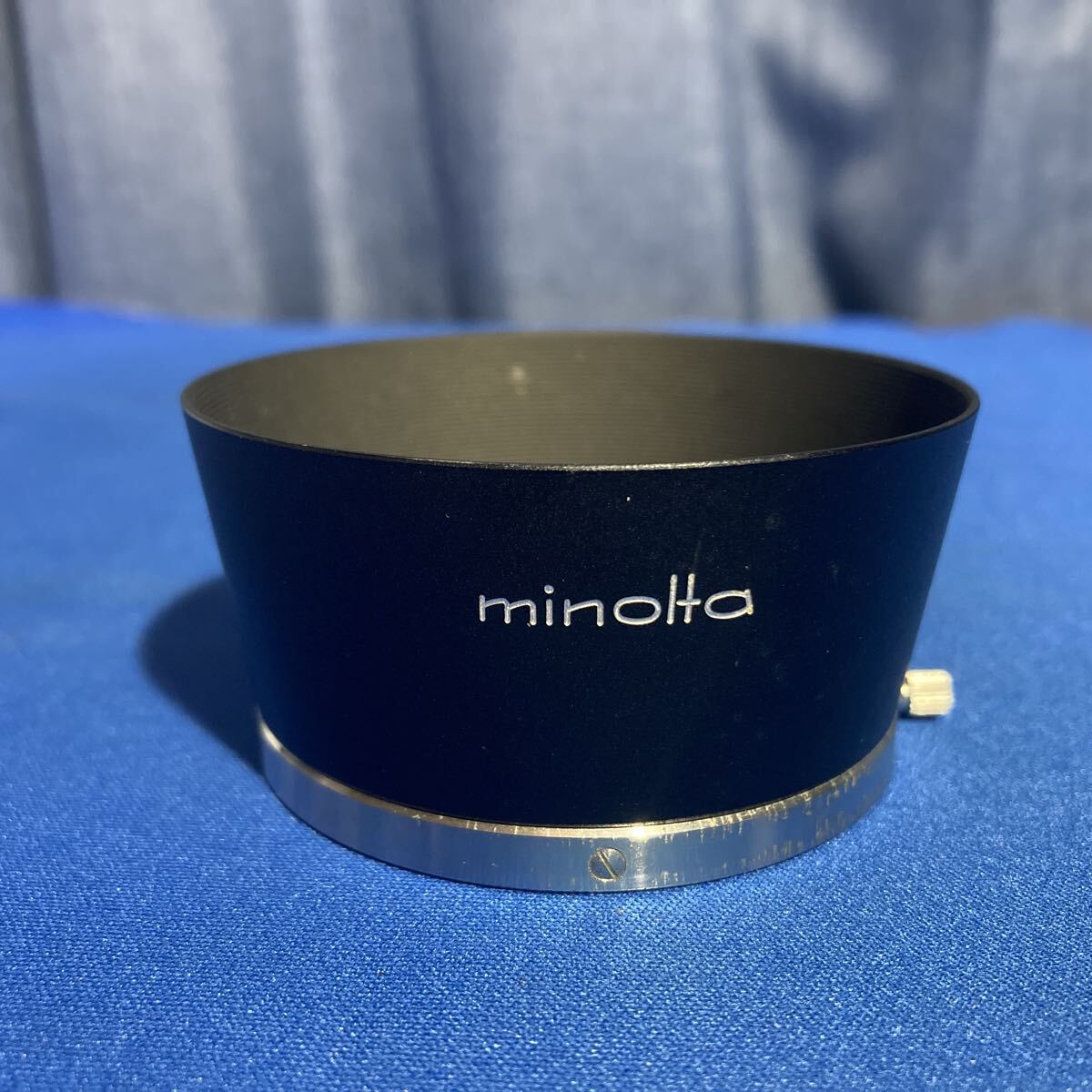 ミノルタ　D57KB ネジ止め式金属製　レンズフード MINOLTA minolta