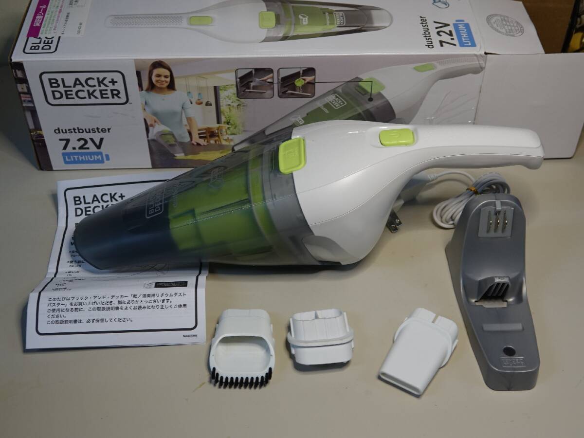 【ブラック・アンド・デッカー 乾湿両用リチウムダストバスター WDC215G 】美品