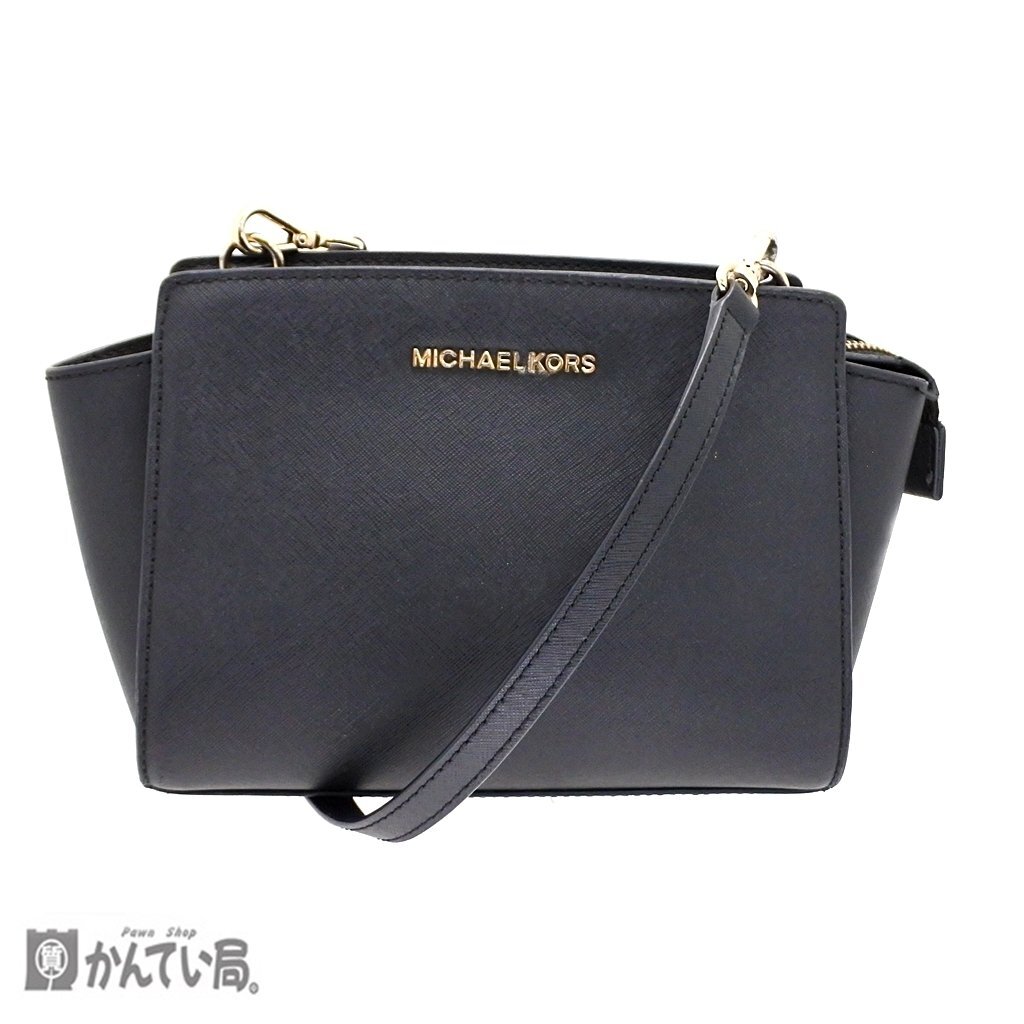 MICHAEL KORS マイケル コース ショルダーバッグ ブラック 黒 シンプル ゴールドカラー金具 ファスナー開閉式 マチ有り 斜め掛け かばん