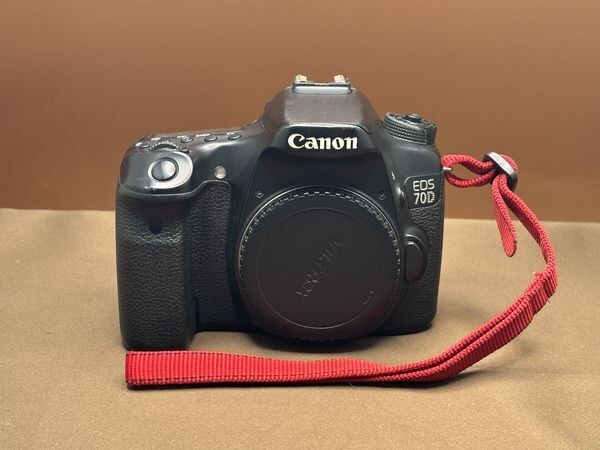 Canon/キヤノン/EOS 70D/デジカメ/デジタルカメラ/コンパクトカメラ/YCH2604001