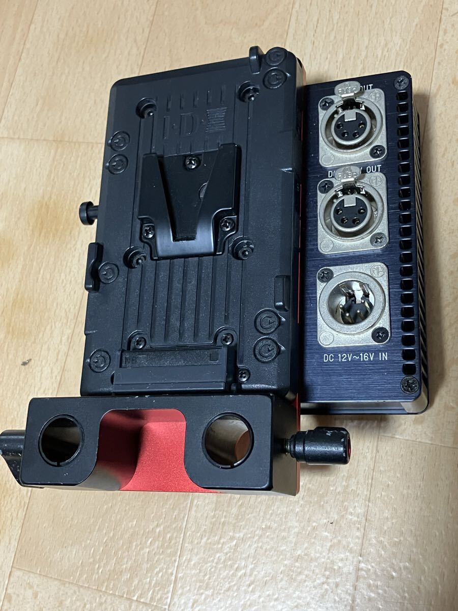 Technical Farm Vマウントバッテリープレート 7.2V/8.4V出力 DC変換 ショルダーリグ用 中古動作良好
