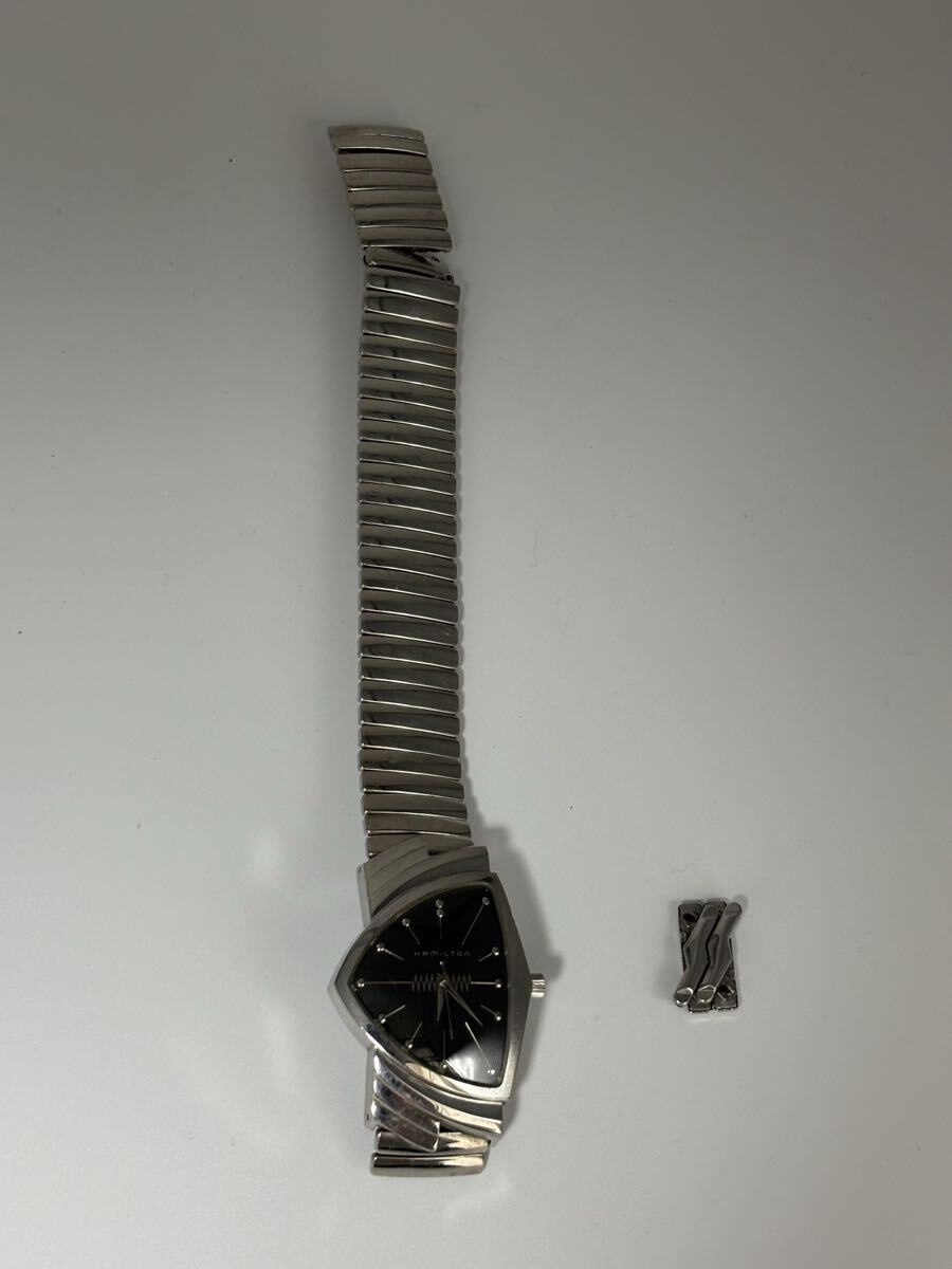 【AT-6】 HAMILTON　ハミルトン　VENTURA　ベンチュラ　H244810　腕時計　クオーツ　黒　エルヴィス・プレスリー生誕75周年モデル　現状品