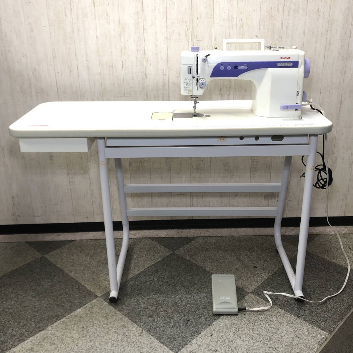 ＊【動作OK】JANOME COSTURA 767DB 職業用ミシン スタンドテーブル付 高速直線 厚物 手工芸 裁縫 ハンドクラフト ジャノメ コスチューラ