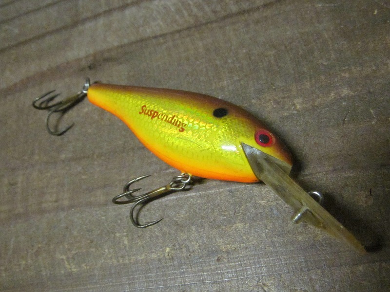 レーベルシャッドR 送料180円 落札即日に取引開始して頂く事が条件