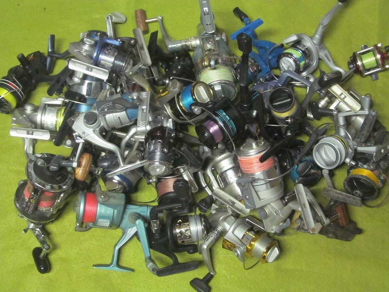 リール大量 ジャンク扱いまとめて全部 ゆうパック100着払発送 落札即日に取引開始して頂く事が条件