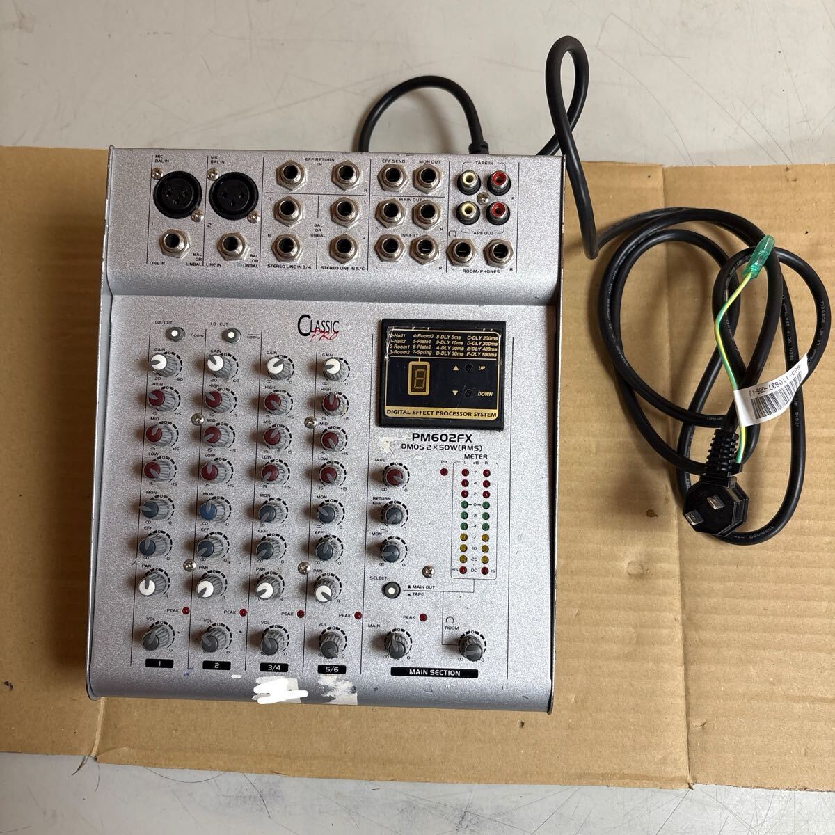 A820/CLASSIC PRO PM602FX パワードミキサー 