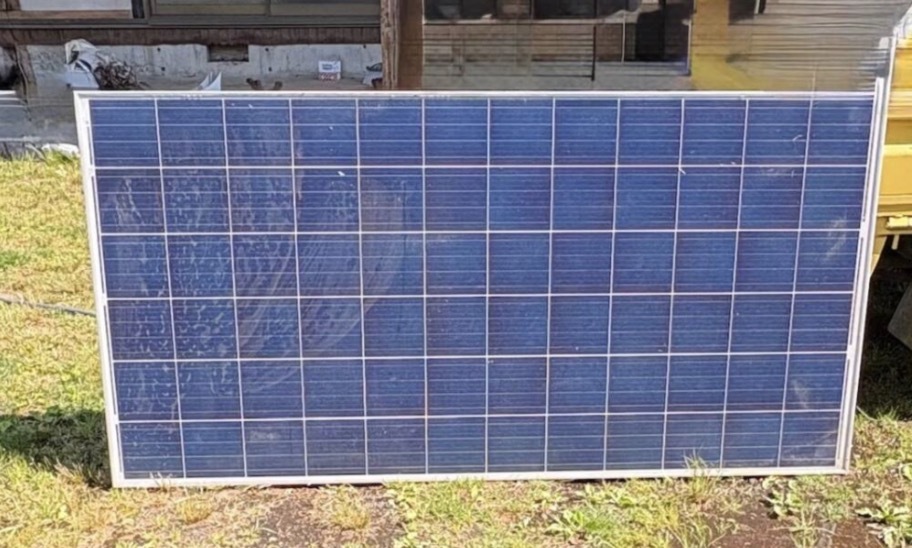太陽光パネル 未使用 保管品 310w 36V 9A tp672p-310 個体出力確認済み 静岡東部発 配送出来ます お引き取りも歓迎します mc4