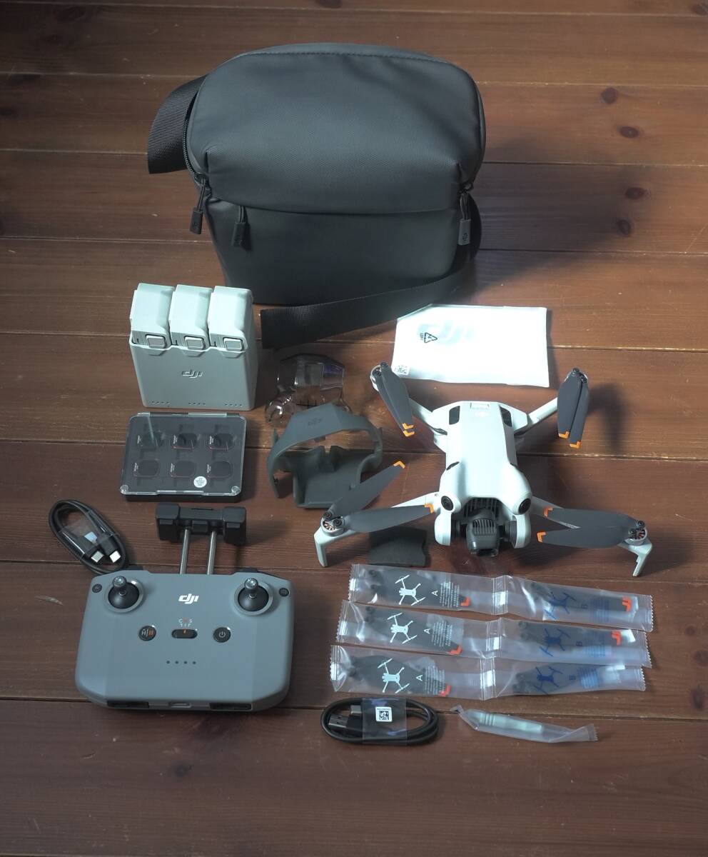 【コントローラーDJI RC-N3】DJI Mini 4 Pro Fly Moreコンボ PLUS＋ DJI RC-N3＋おまけ（NEEWER NDフィルター）