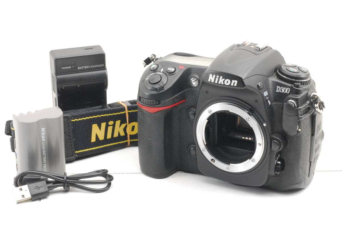 ★美品★ Nikon D300 Body ニコン ボディ キレイ 完動 ◆684