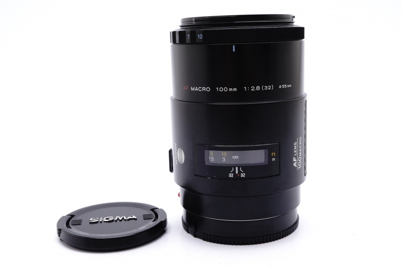 ★☆★ MINOLTA AF MACRO 100mm F2.8 (32) ミノルタ レンズ 完動 ◆700