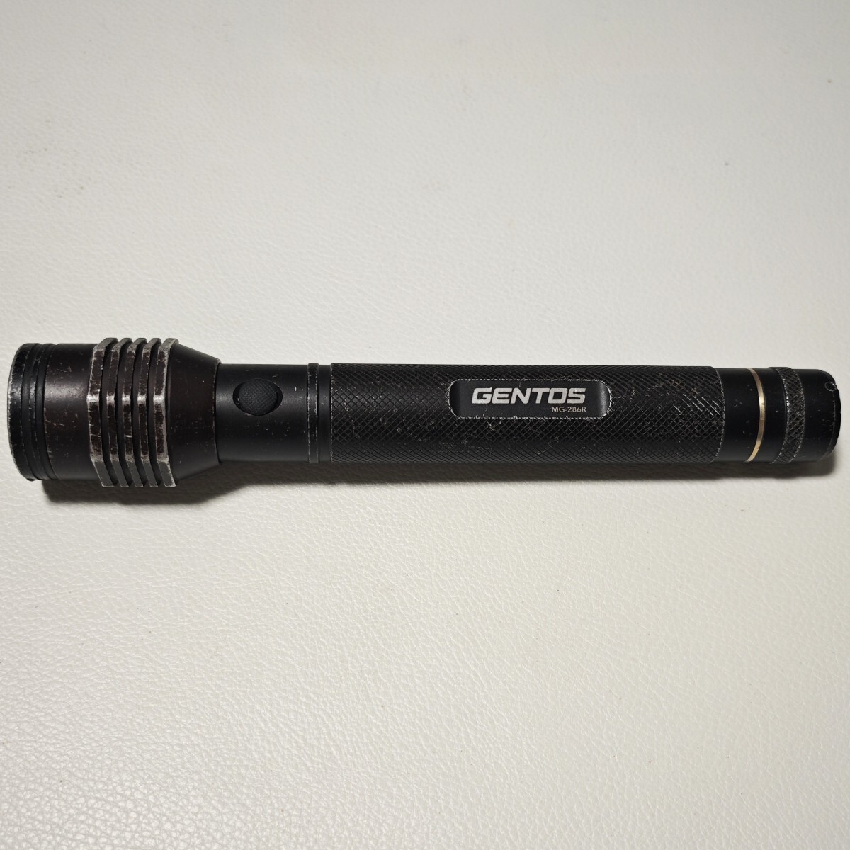 GENTOS MG-286R USB充電 700ルーメン