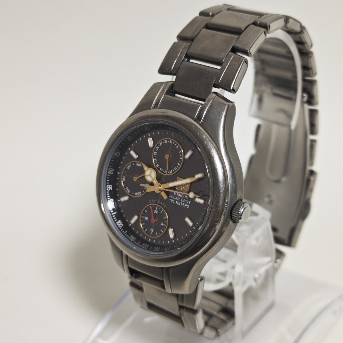 ELGIN TITANIUM ソーラー メンズ 腕時計