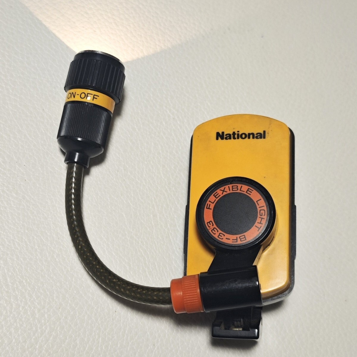National BF-333 フレキシブルライト