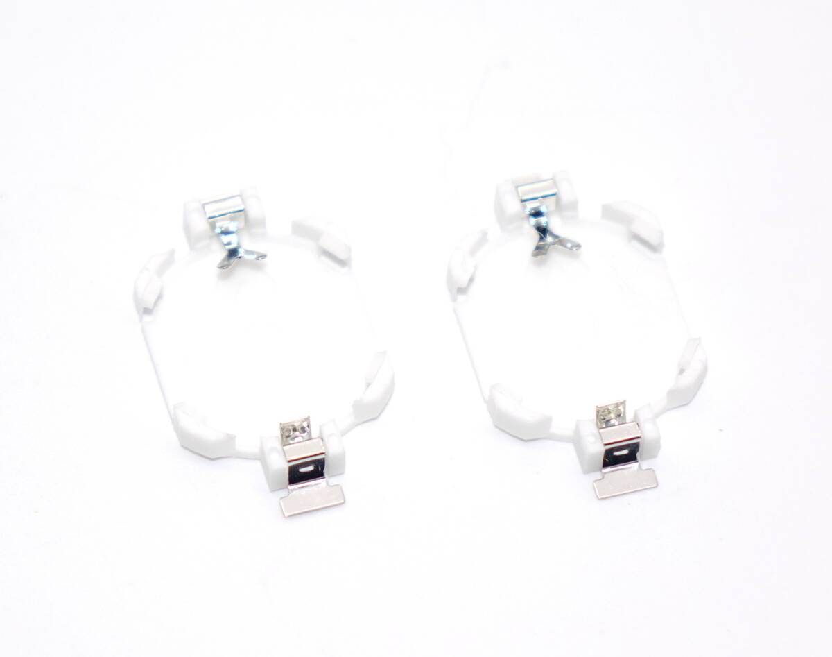新品、未使用品 CR1616 ボタン電池ホルダー ２個入り 電池交換用 スナップオン構造 電子機器 産業用 電子部品 リモコン DSゲームソフト