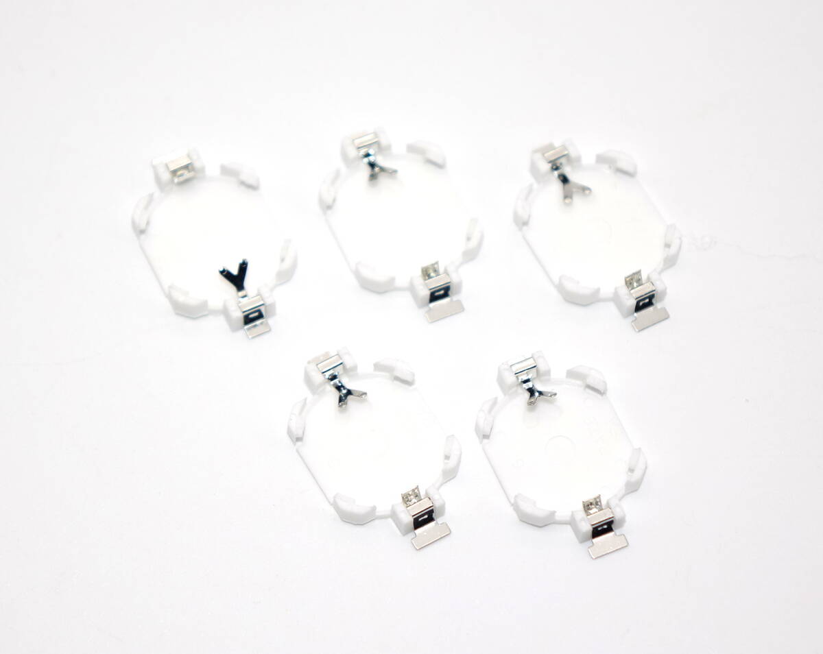 新品、未使用品 CR1616 ボタン電池ホルダー ５個入り 電池交換用 スナップオン構造 電子機器 産業用 電子部品 リモコン DSゲームソフト