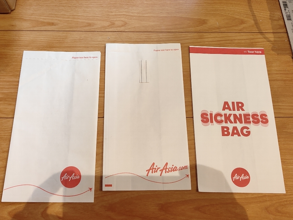 AirAsia♪♪エアアジアエチケット袋3種類、ロゴ違いでセット♪♪