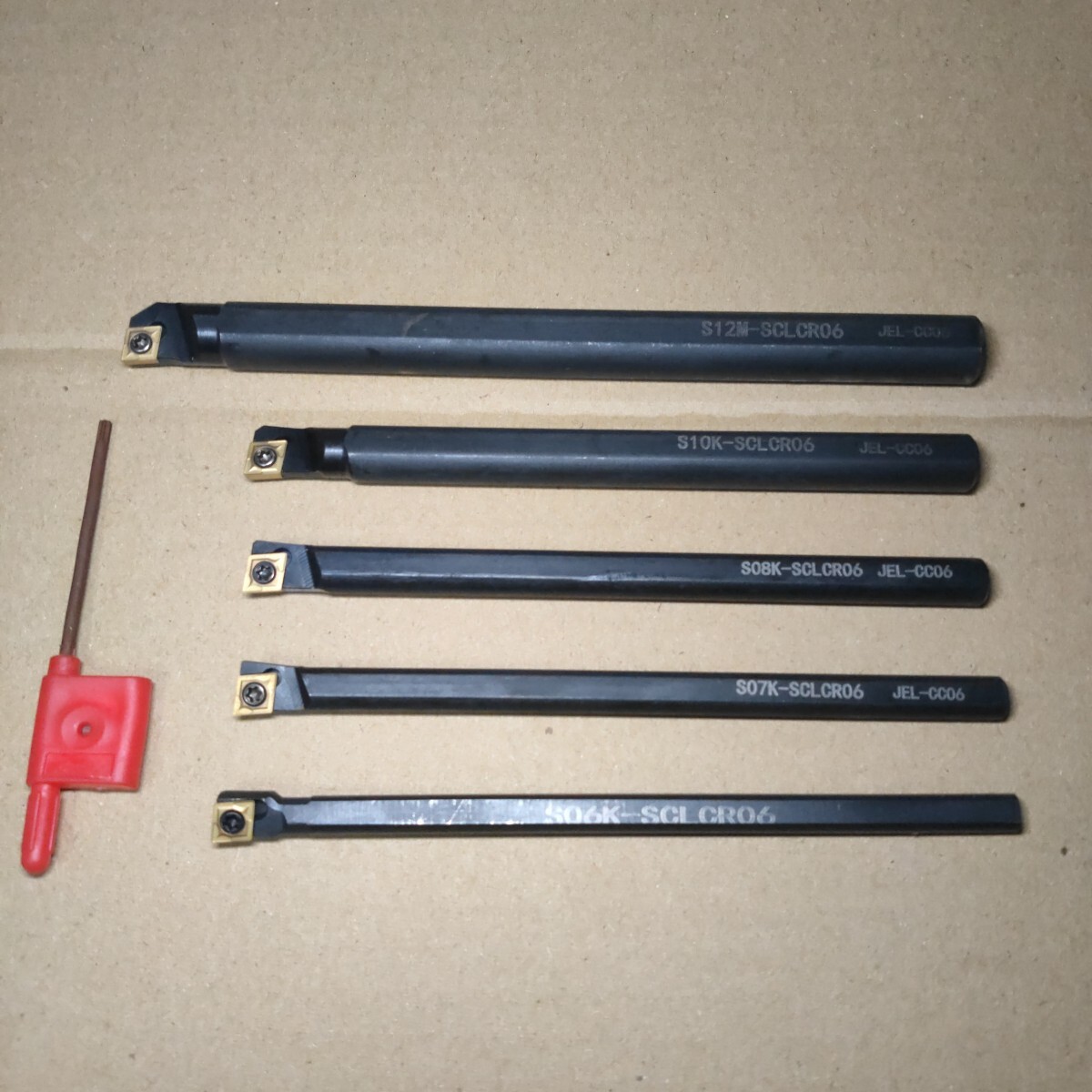 新品 旋盤バイトセット5種 カッター チップホルダー ボーリング内径加工 インサート S06-12K SCLCR06　送料無料