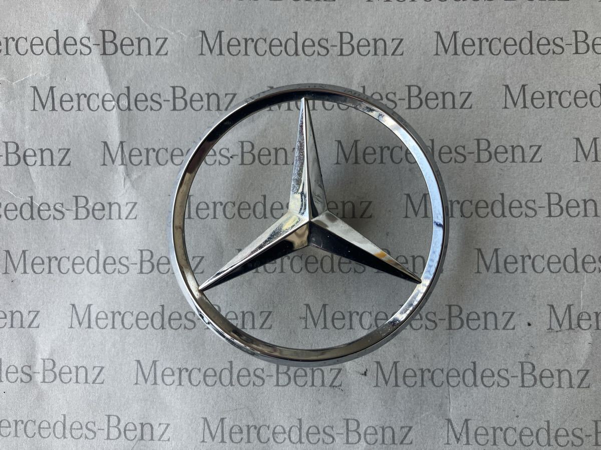 メルセデスベンツ R170 SLK230コンプレッサーリアトランクエンブレム　