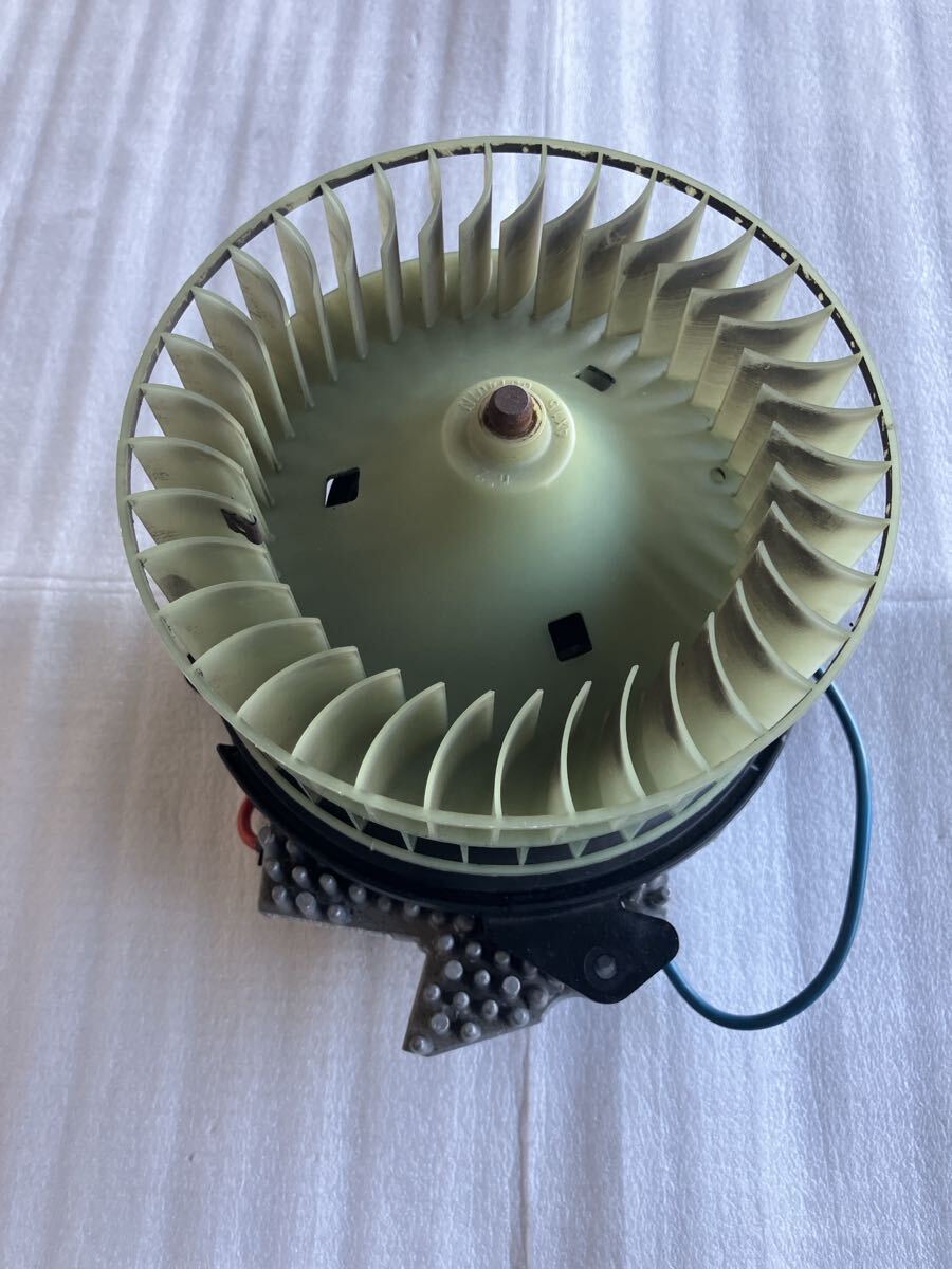ベンツR170SLK右ハンドル用ブロアモーターレジスター
