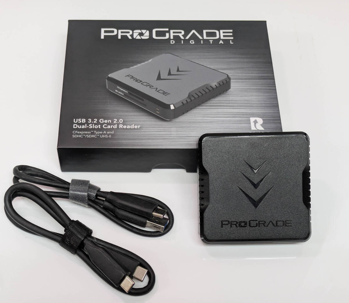 ProGrade DigitalのCFexpress Type A & UHS-II SDXC デュアルスロットUSB 3.2 Gen 2 カードリーダー